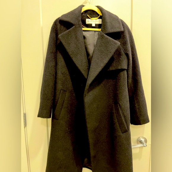 Trina Turk Beautiful Classy Coat - Picture 1 of 8